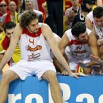 Silent Spaniards risk casting shadow over own greatness 